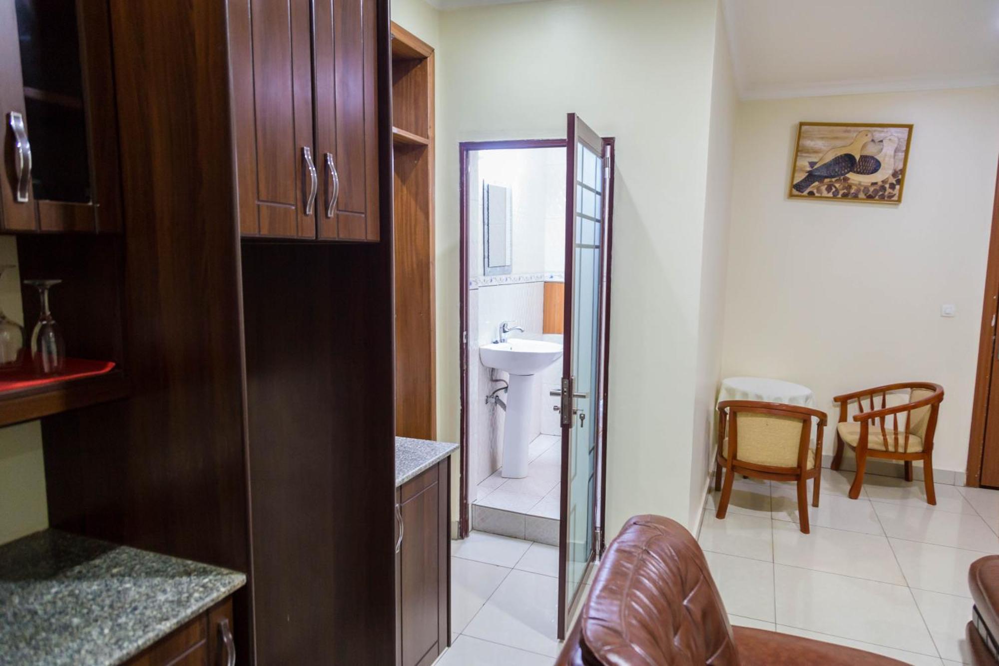Olympic Hotel Kigali Buitenkant foto