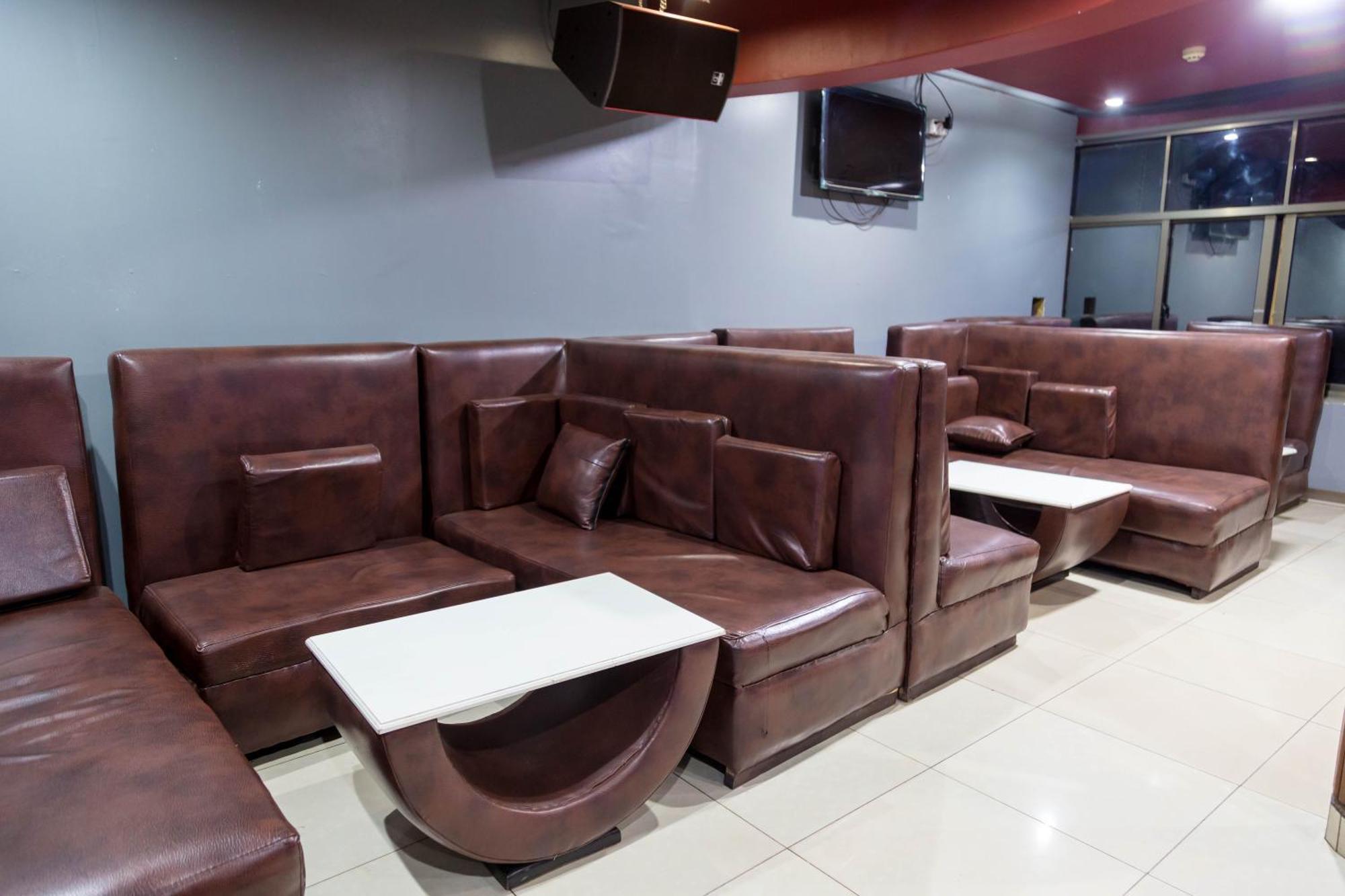 Olympic Hotel Kigali Buitenkant foto