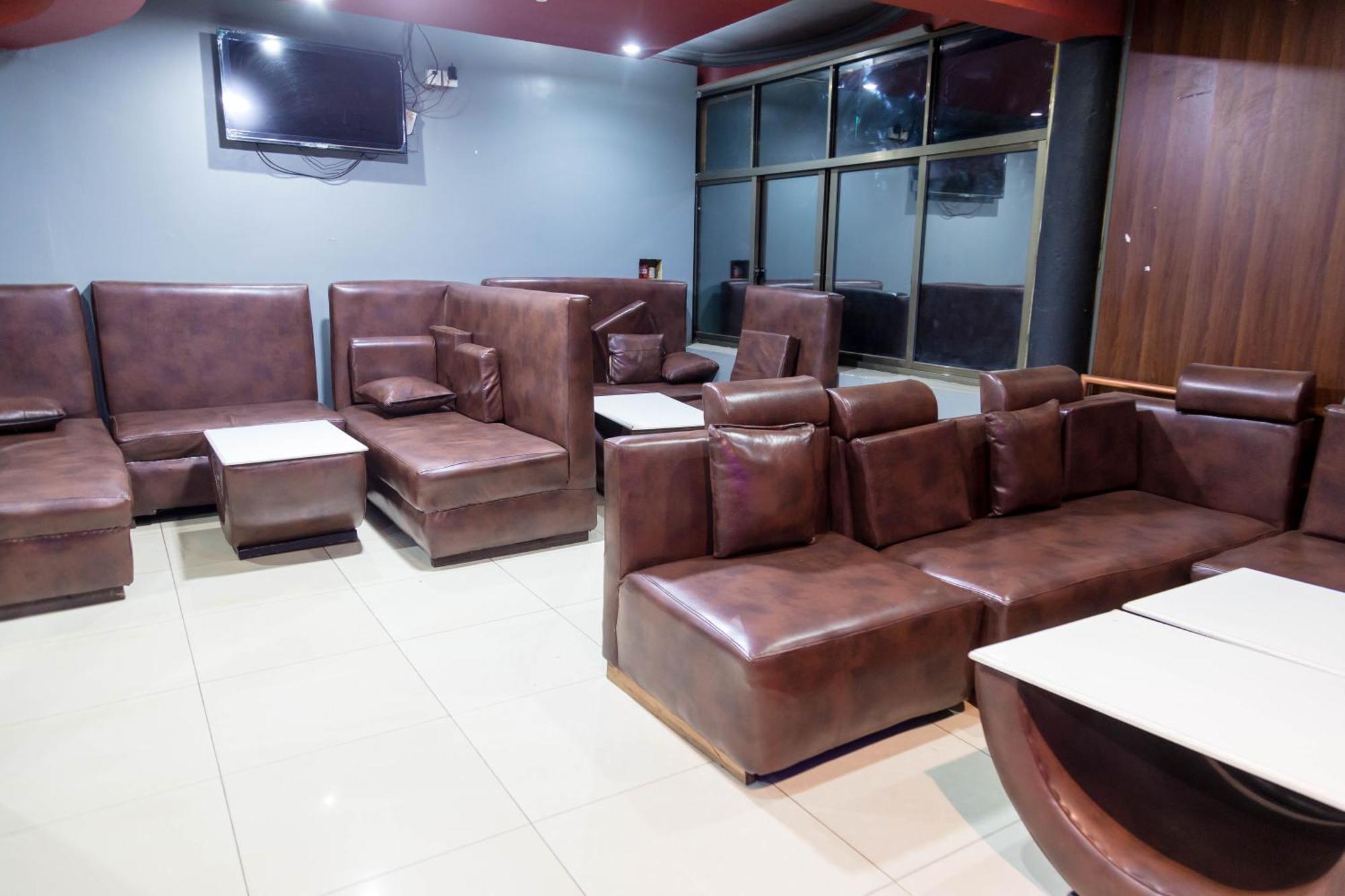 Olympic Hotel Kigali Buitenkant foto